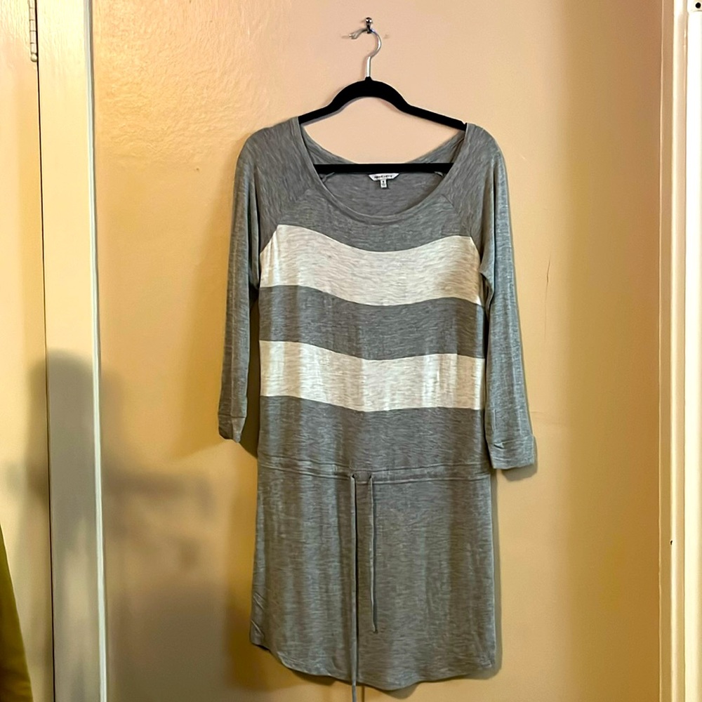 Naked Zebra Gray Long Sleeve Wide Stripes Lightweight Drop Tie Waist Dress S